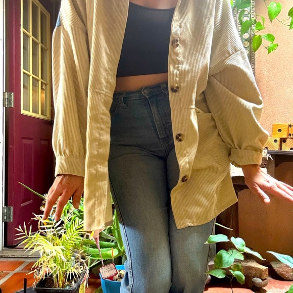 Davi&Dani Size Large Oversized Shacket Southwest Back Design Corduroy Tan Ribbed - Picture 3 of 6